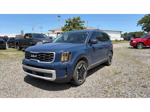 Midnight Black 2024 Kia Telluride S