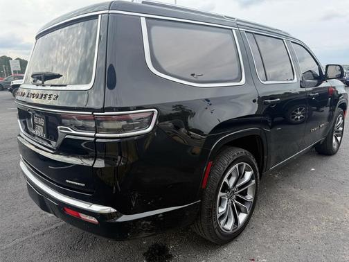 2024 Jeep Grand Wagoneer Series III