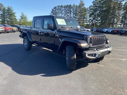 Black Clearcoat 2026 Jeep Gladiator Sport