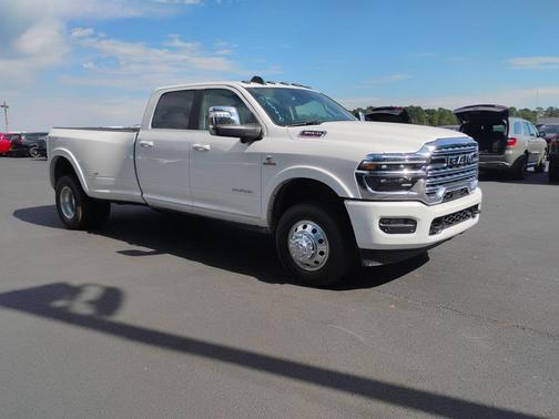2026 RAM 3500 Limited