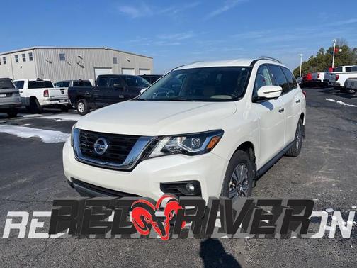 2019 Nissan Pathfinder SL