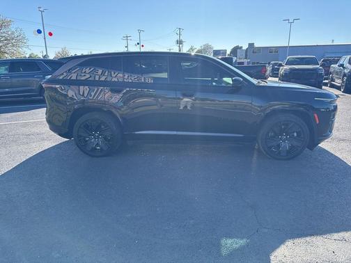 Diamond Black 2024 Jeep Wagoneer S Launch Edition