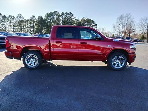 Molten Red Pearlcoat 2026 RAM 1500 Big Horn