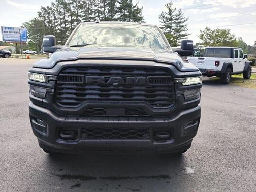 Diamond Black 2026 RAM 3500 Tradesman