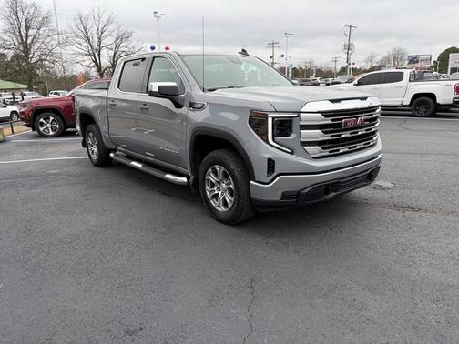 2024 GMC Sierra 1500 SLE