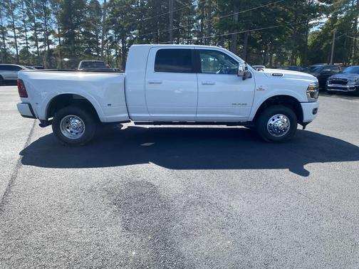 2026 RAM 3500 Limited