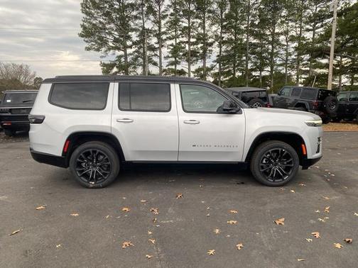 2026 Jeep Grand Wagoneer 