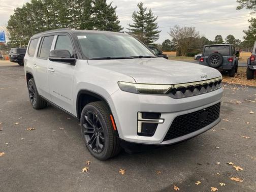 2026 Jeep Grand Wagoneer 
