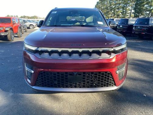 2026 Jeep Grand Wagoneer 