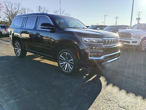 2023 Jeep Grand Wagoneer Series III