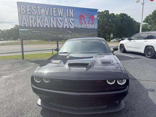 Pitch Black Clearcoat 2023 Dodge Challenger R/T Scat Pack