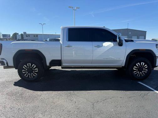 2024 GMC Sierra 2500 Denali Ultimate