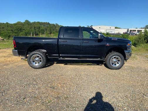 Diamond Black 2026 RAM 2500 Tradesman