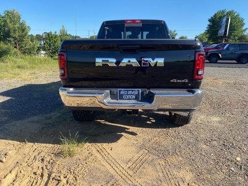 Diamond Black 2026 RAM 2500 Tradesman