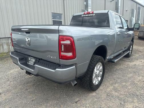 Billet Silver Metallic Clearcoat 2024 RAM 2500 Laramie