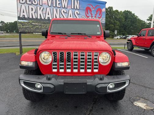 Firecracker Red 2019 Jeep Wrangler Unlimited Sahara
