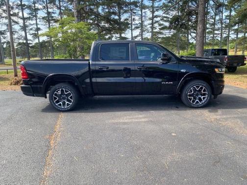 Diamond Black 2026 RAM 1500 Laramie