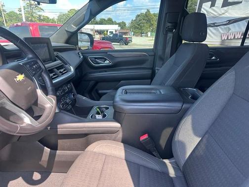 2023 Chevrolet Tahoe LS