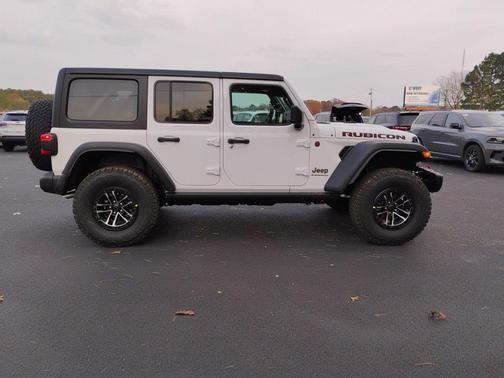 Bright White Clearcoat 2026 Jeep Wrangler Rubicon