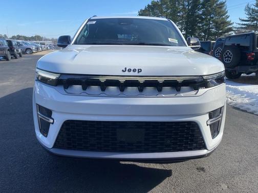 2026 Jeep Grand Wagoneer Base