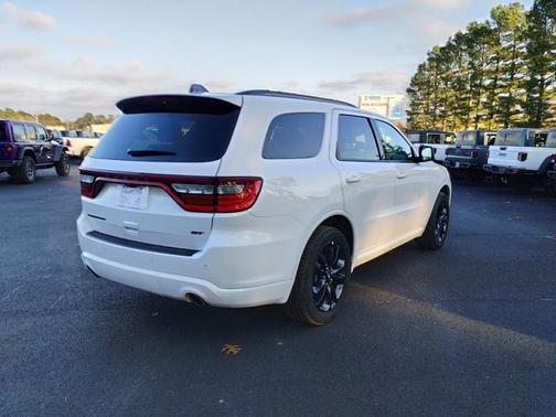 White Knuckle Clearcoat 2026 Dodge Durango GT