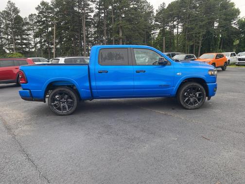 Hydro Blue Pearlcoat 2026 RAM 1500 Laramie