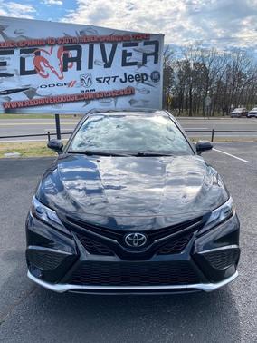 Photo 4 of 31 of 2021 Toyota Camry XSE