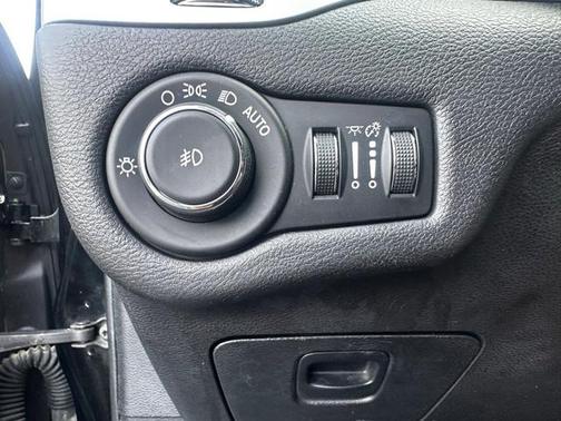 2017 Jeep Cherokee Trailhawk