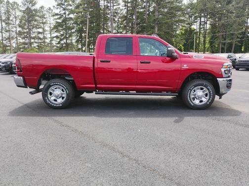 Molten Red Pearlcoat 2026 RAM 2500 Tradesman