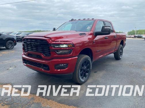 Molten Red Pearlcoat 2026 RAM 2500 Big Horn