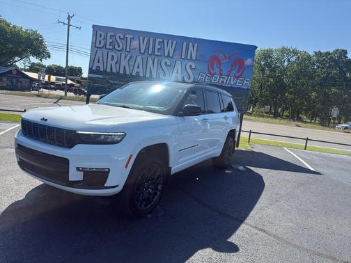 Bright White Clearcoat 2024 Jeep Grand Cherokee L Summit