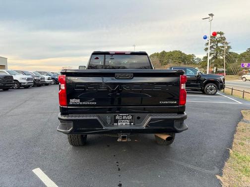 2023 Chevrolet Silverado 2500 Custom