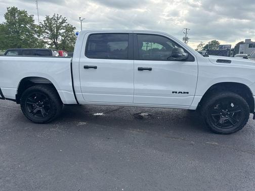 2024 RAM 1500 Big Horn