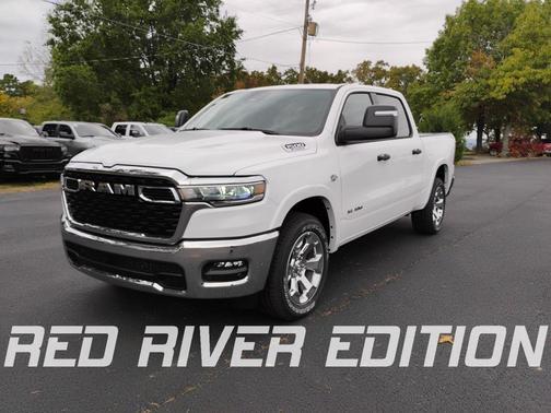 Bright White Clearcoat 2026 RAM 1500 Big Horn