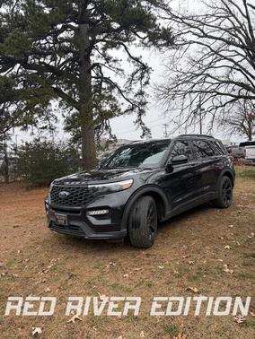 2024 Ford Explorer ST-Line