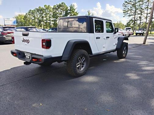 2025 Jeep Gladiator Mojave