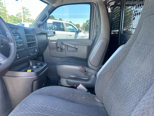 2020 GMC Savana 2500 Work Van