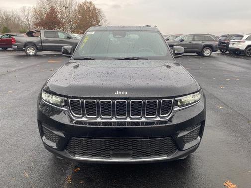 2025 Jeep Grand Cherokee Laredo X