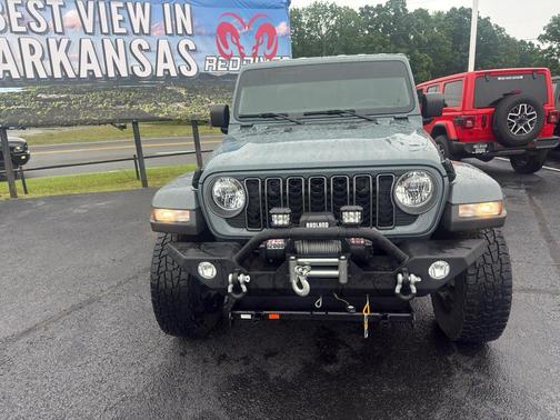 Anvil Clearcoat 2024 Jeep Gladiator Nighthawk
