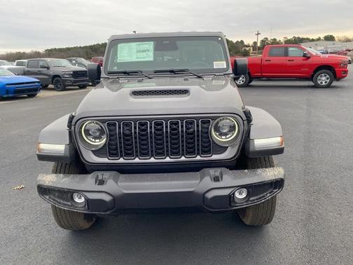 2026 Jeep Gladiator Sport