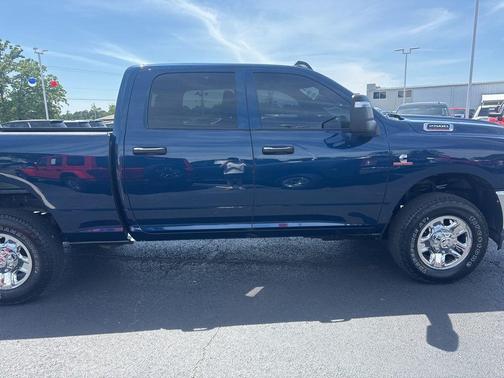 Patriot Blue Pearlcoat 2024 RAM 2500 Tradesman