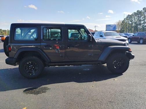 Granite Crystal Clearcoat Metallic 2026 Jeep Wrangler Sport