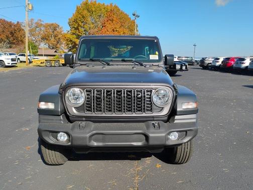 Granite Crystal Clearcoat Metallic 2026 Jeep Wrangler Sport