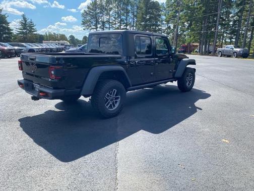 2025 Jeep Gladiator Mojave