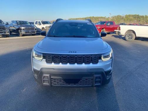 2026 Jeep Cherokee LAREDO/LIMITED