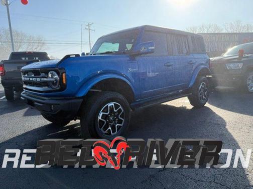 2024 Ford Bronco Outer Banks