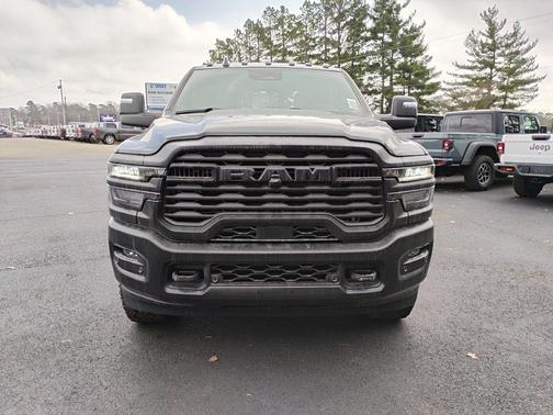 Diamond Black 2026 RAM 2500 Tradesman