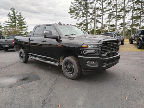 Diamond Black 2026 RAM 2500 Tradesman