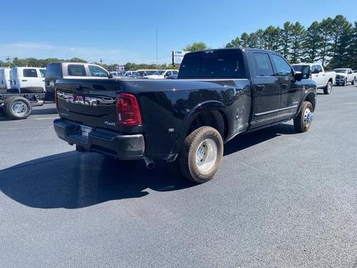 2026 RAM 3500 Limited