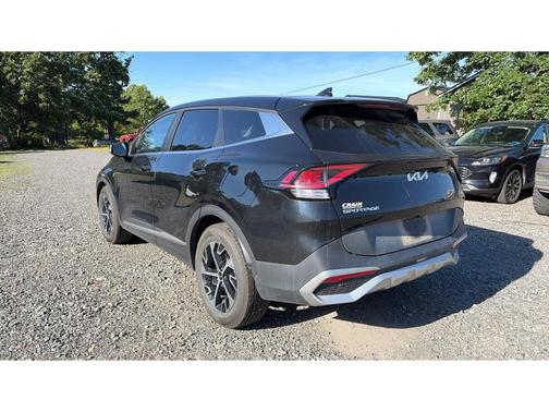 Ebony Black 2024 Kia Sportage EX